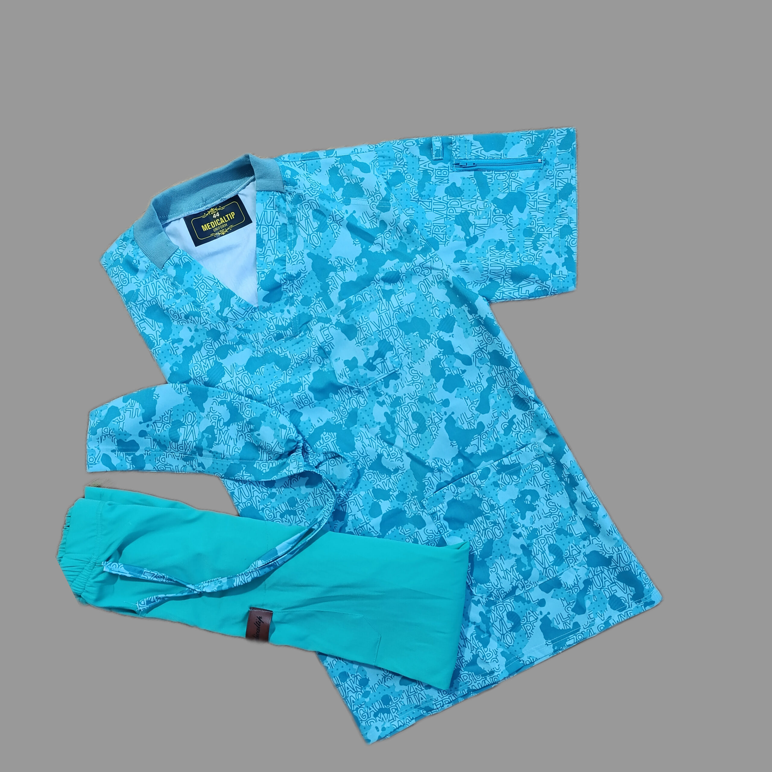 اسکراب طرح دار فانتزی مردانه مدل دانا